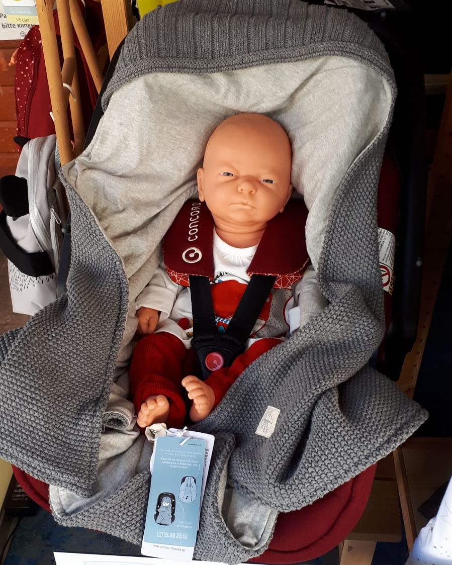 Lässig Kuscheldecke Babyschale